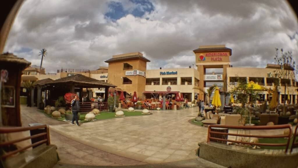 Comparing Games 2 Egypt Americana Plaza With Other Stores